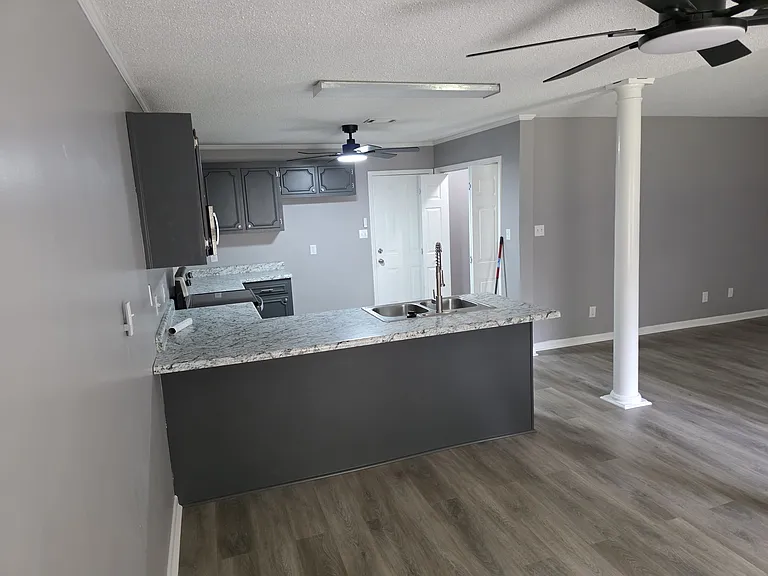 112 Foxwood Cir — Photo 8