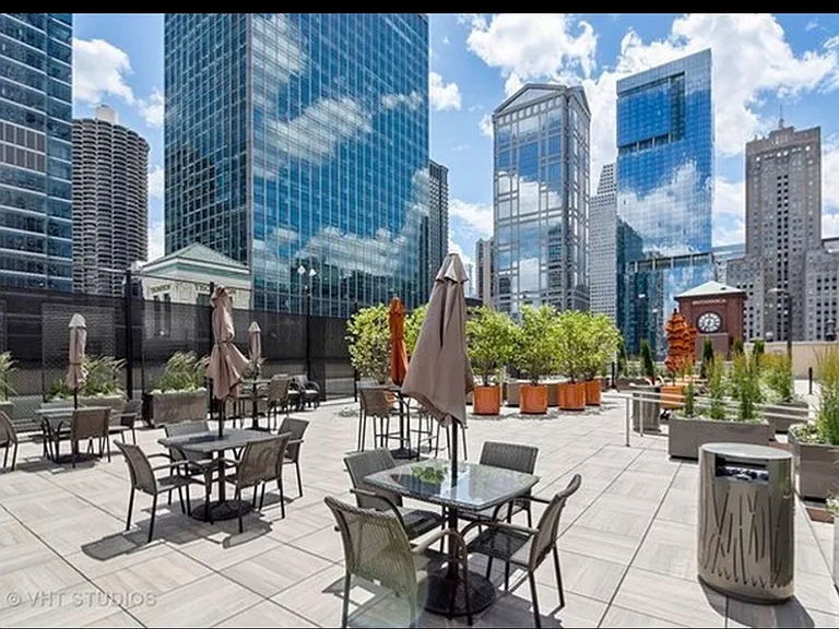 345 N Lasalle St #1207 — Photo 2