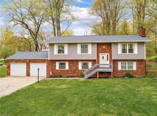 4608 Ridgedale Dr, Akron, OH 44319