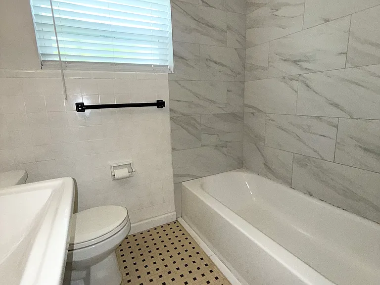 1016 Alba Dr #1016 — Photo 16