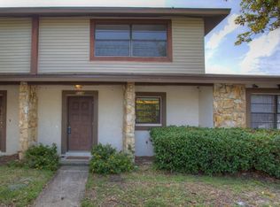 2116 Oak Chace Ct, Tampa, FL 33613