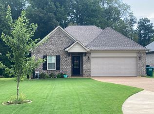 56 S Meadows Cv, Munford, TN 38058