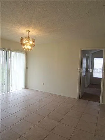 10819 Venice Cir — Photo 3