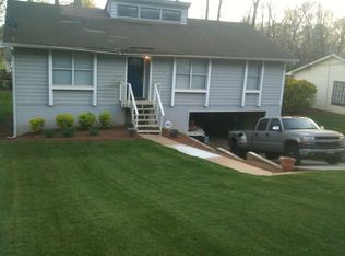 562 Country Lane Dr, Jonesboro, GA 30238