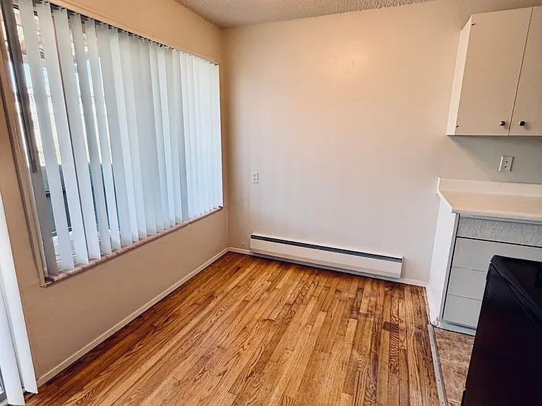 8401 Rainier Pl S — Photo 3