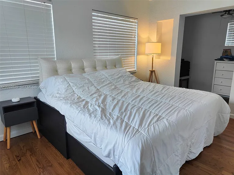 470 SW 25th Rd — Photo 16