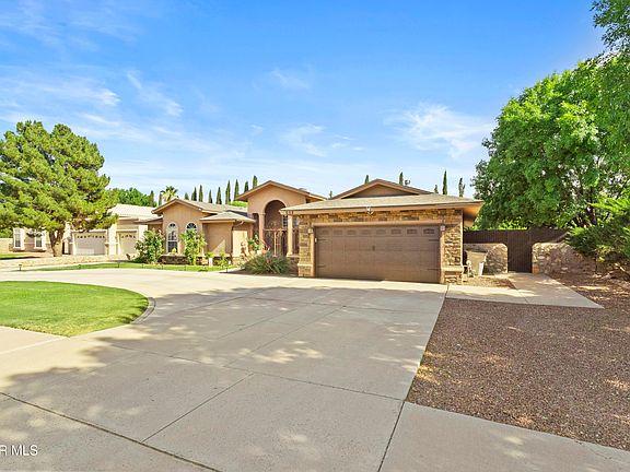 3rd image of 658 Sara Lynn Ct