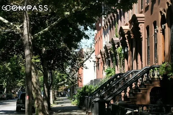 Sold by Compass | media 35