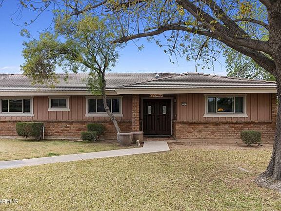 4th image of 3320 S Mariana Cir
