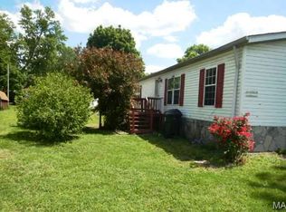 1424 N Main St, Dupo, IL 62239