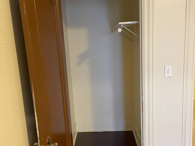 2440 N Charles St #19 — Photo 3