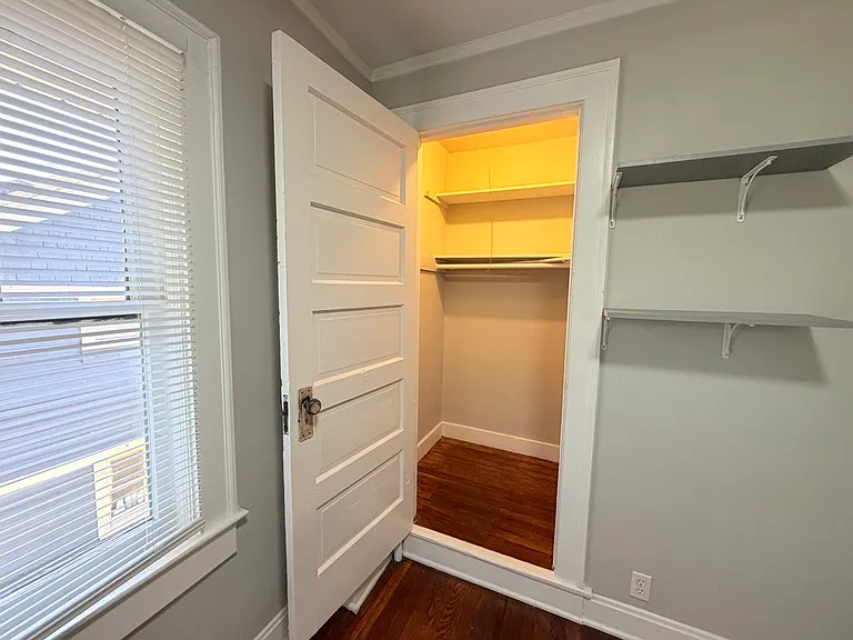 1st BR closet
