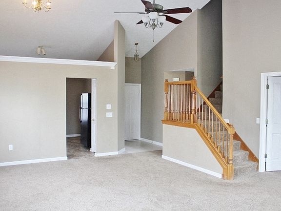 5th image of 5012 Cowan Lake Dr