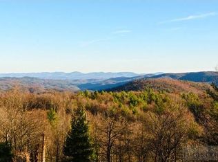374 Tinys Mountain Dr, Deep Gap, NC 28618