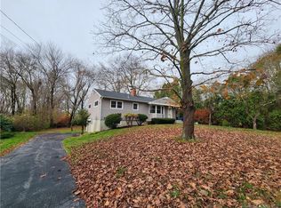 24 Savi Ave, Waterford, CT 06385