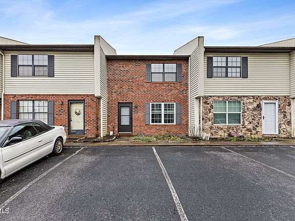 2nd image of 306 Northwinds Dr