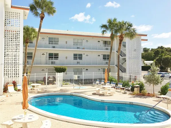 120 NE 20th Ave APT 10, Deerfield Beach, FL 33441