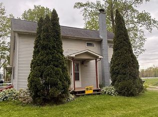 225 W Pearl Rd, Coldwater, MI 49036