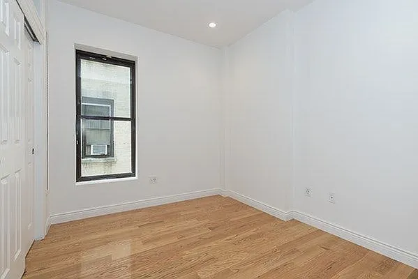 Rented by Bold New York | media 12