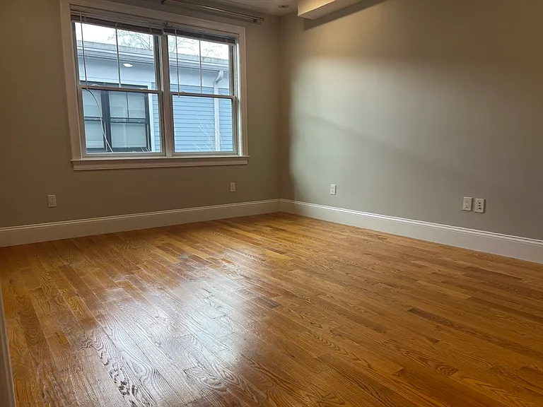 45 Spring St #13 — Photo 15