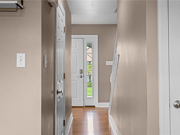 3rd image of 9018 Audubon Dr