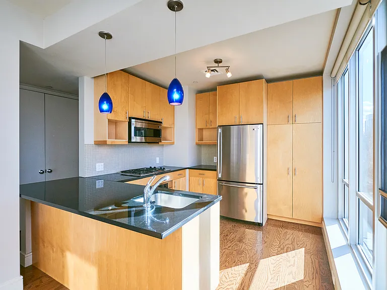 700 Harrison Ave #305 — Photo 19