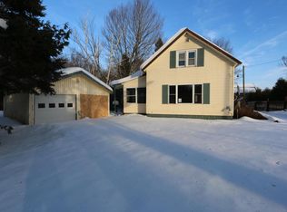 15523 S Riverside Dr, Pickford, MI 49774