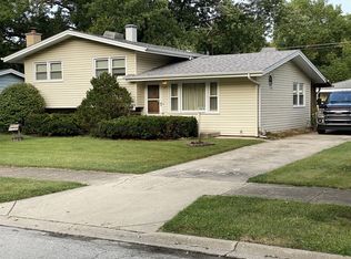 18853 Greenbay Ave, Lansing, IL 60438