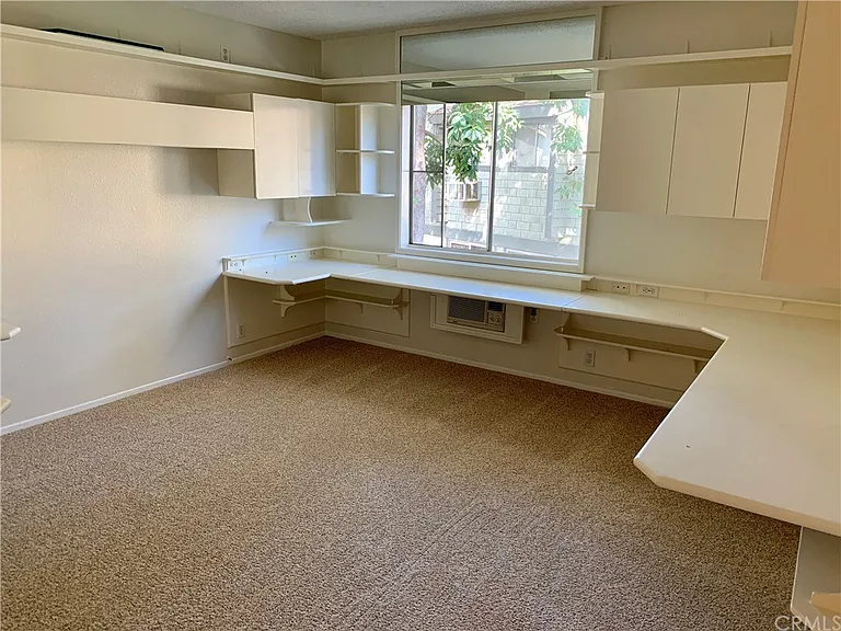 960 E Bonita Ave #116 — Photo 22