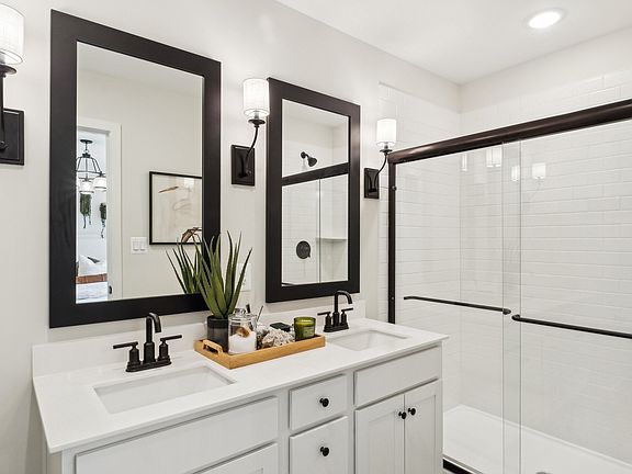Primary bath with matte black hardware fixtures