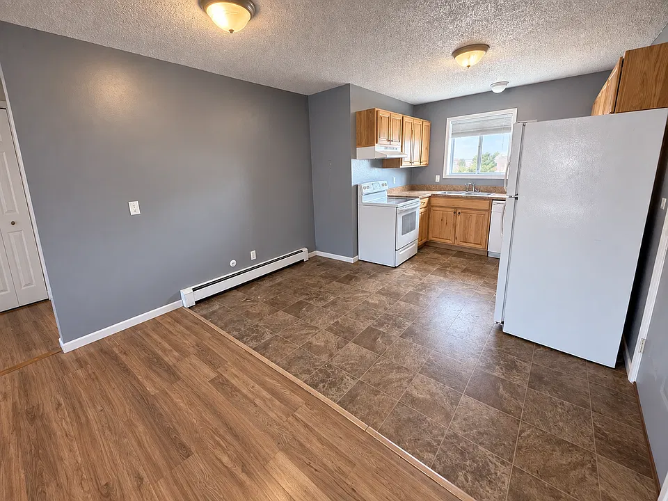 1643 Kelby Dr