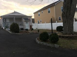 34 High St, Garnerville, NY 10923