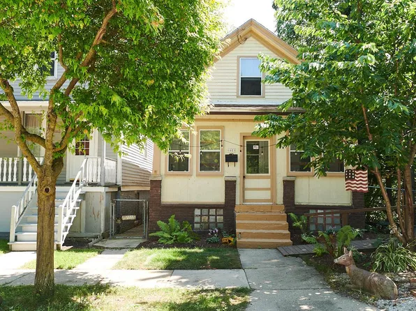 1601 East Bradford AVENUE, Milwaukee, WI 53211
