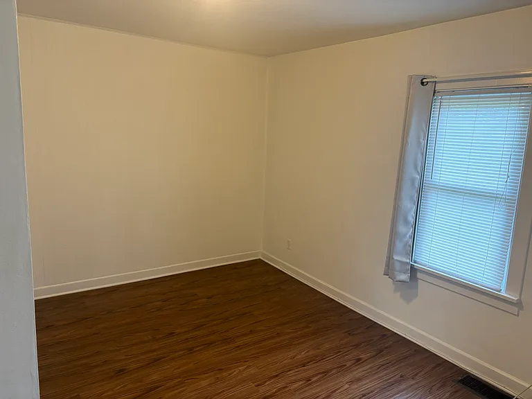 10 N Greenleaf St — Photo 7