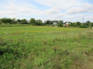 33860 N Us Highway 12, Volo, IL 60041