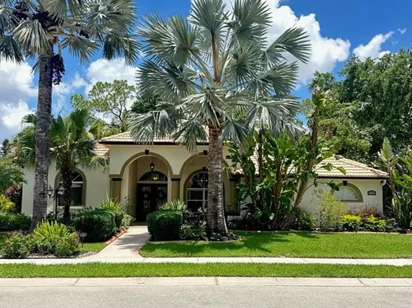 8005 Desoto Woods Dr, Sarasota, FL 34243