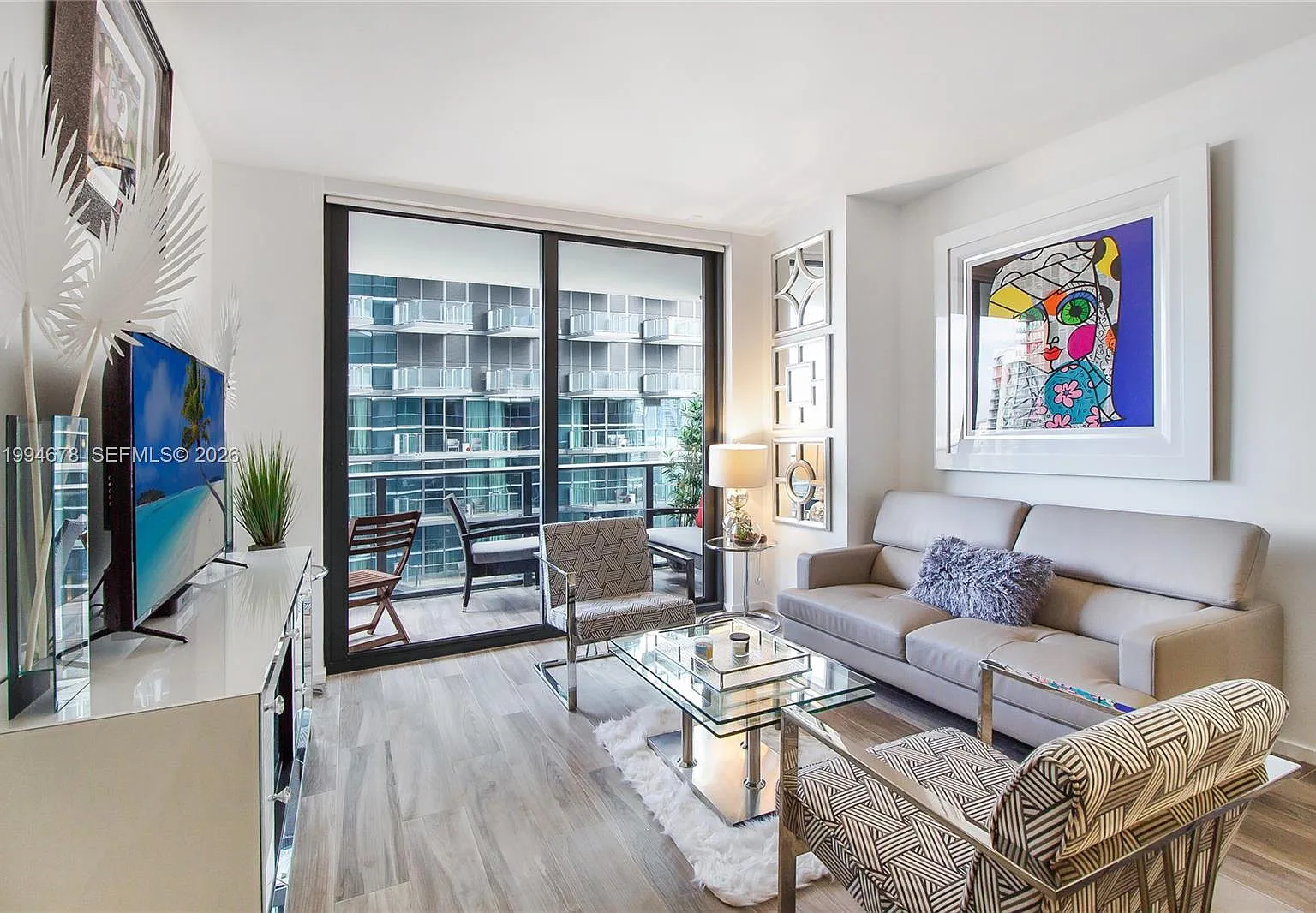 1 bed, 2.0 bath, $5,700 — Photo 4