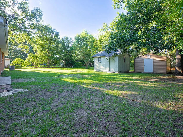 4295 Dorsey Dr — Photo 9