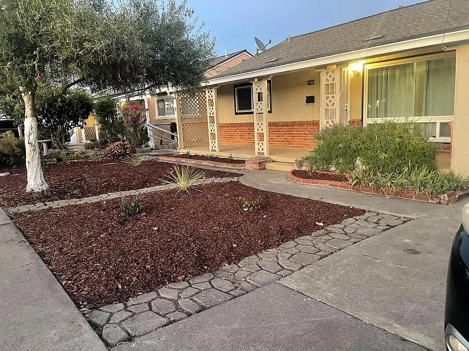 17356 Via Del Rey