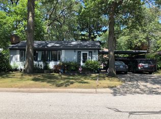 1380 Beardsley Ave, Muskegon, MI 49441