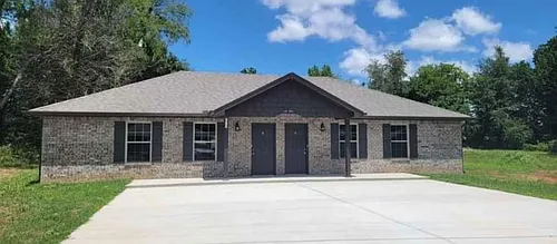 227 Kerr Way #A Photo 1