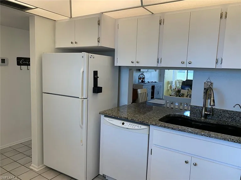 1740 Pine Valley Dr #102 — Photo 3