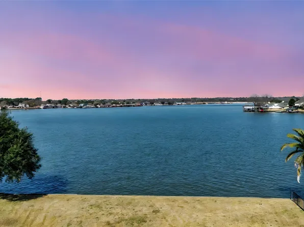 LOT 33 Shoreline Dr Lot 33, Willis, TX 77318