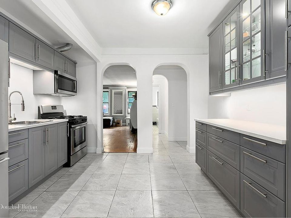 1st image of 47-39 40th St APT 1D