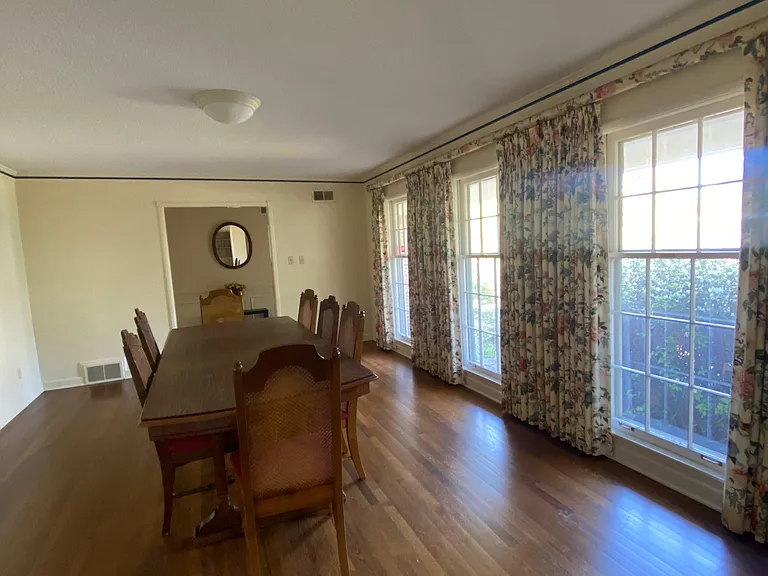 721 Eaton St — Photo 6