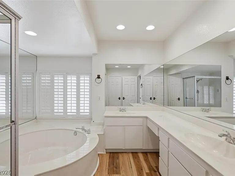 3321 Basque St — Photo 32