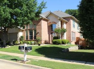 1661 Knoll Ridge Cir, Corinth, TX 76210