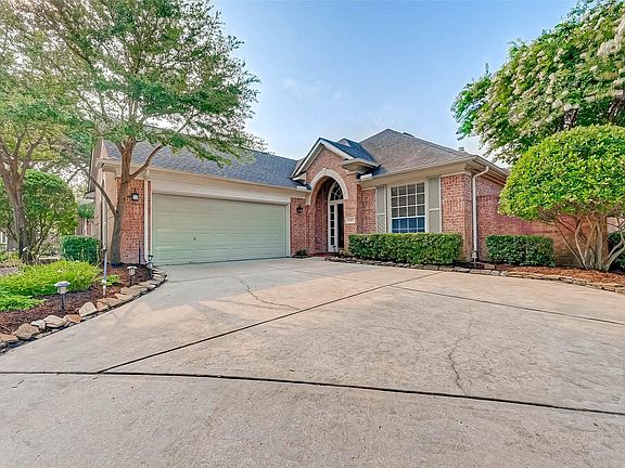 3rd image of 11907 Annfran Cir