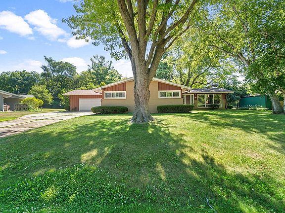 2nd image of 6684 N Atwahl DRIVE