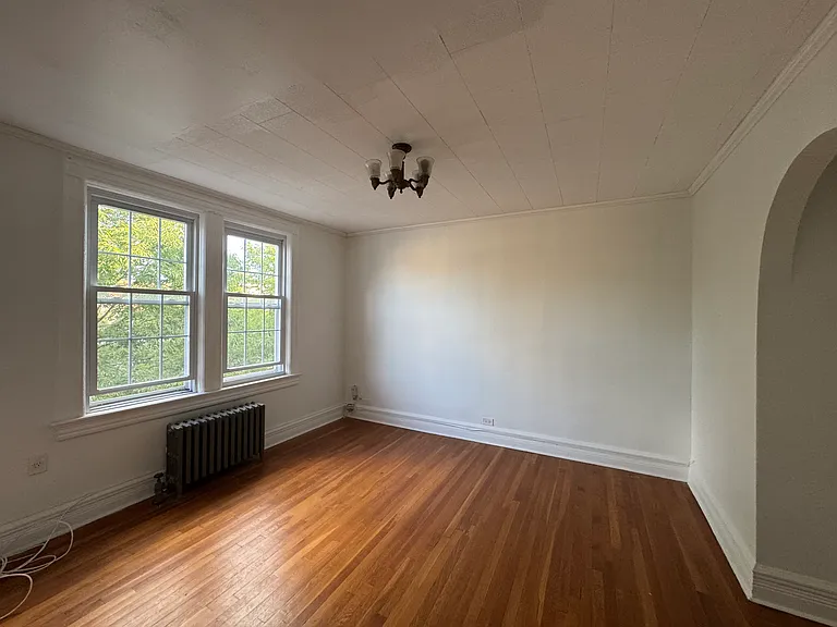 330 Van Duzer St #2 — Photo 2